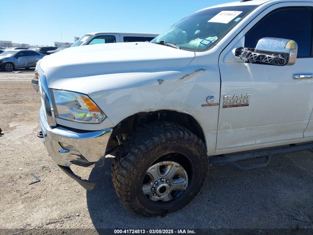 3C6UR5DLXJG316034 RAM 2500 Big Horn  4x4 6'4 Box