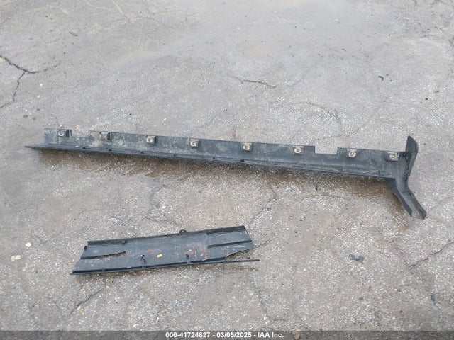 1FMCU9J92EUB95842 Ford Escape Titanium