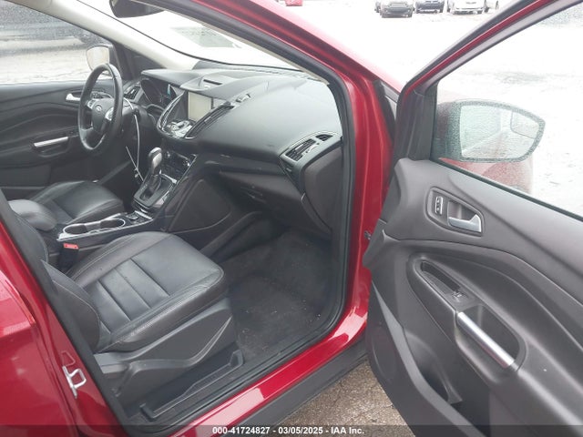 1FMCU9J92EUB95842 Ford Escape Titanium