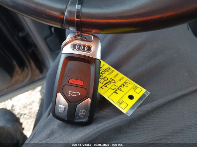 WA1LAAF75HD019470 Audi Q7 3.0t Premium