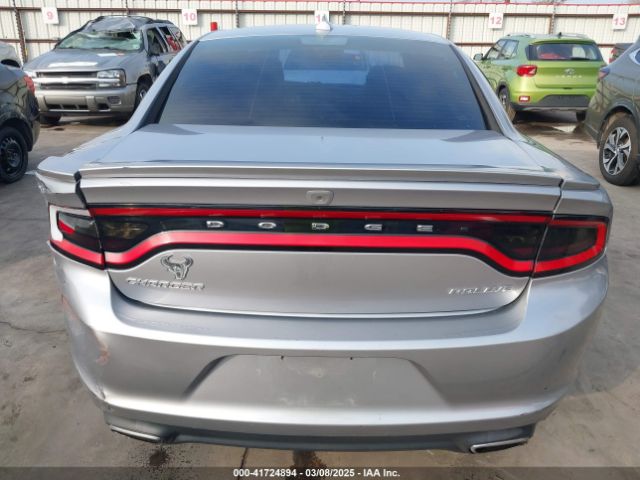2C3CDXHG4FH884058 Dodge Charger Sxt