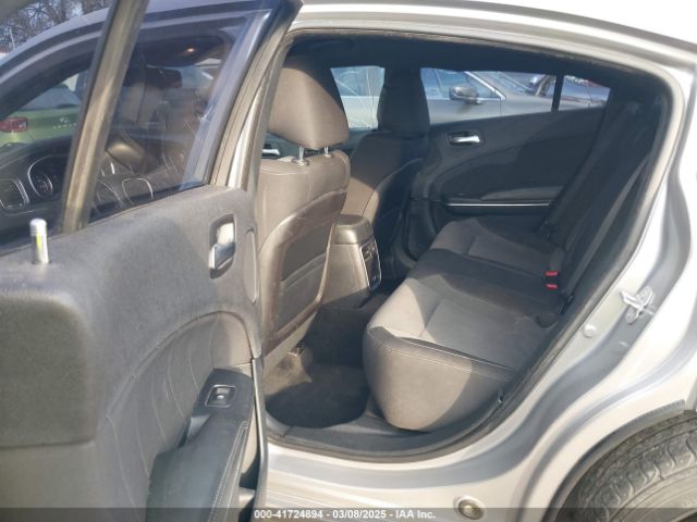 2C3CDXHG4FH884058 Dodge Charger Sxt