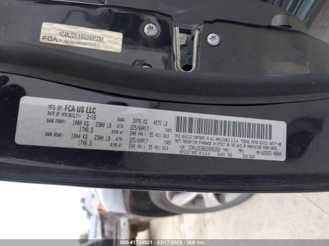 1C4NJDEB8GD695268 Jeep Compass High Altitude Edition