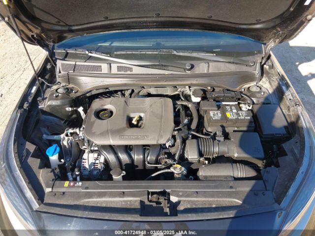 3KPF24AD8PE653786 KIA Forte Lxs