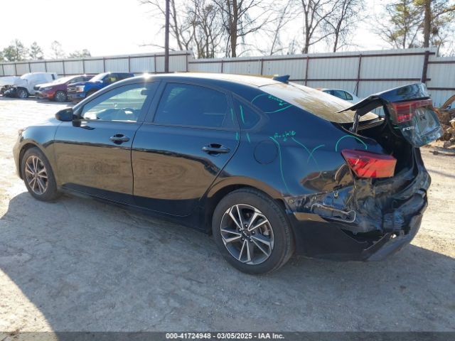 3KPF24AD8PE653786 KIA Forte Lxs