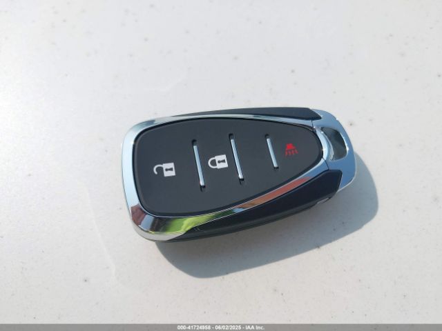 3GNAXUEV9ML301023 Chevrolet Equinox Awd Lt