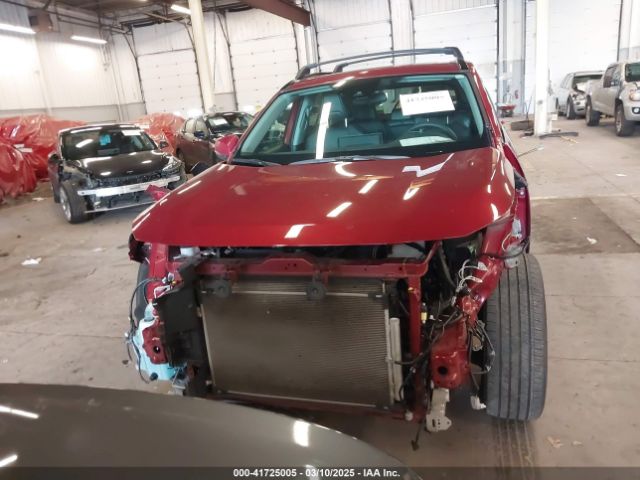 2T3A1RFV5NW315498 Toyota Rav4 Xle Premium