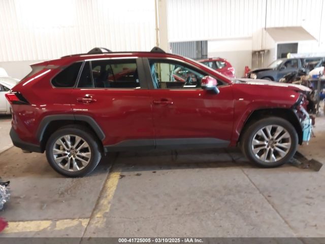 2T3A1RFV5NW315498 Toyota Rav4 Xle Premium