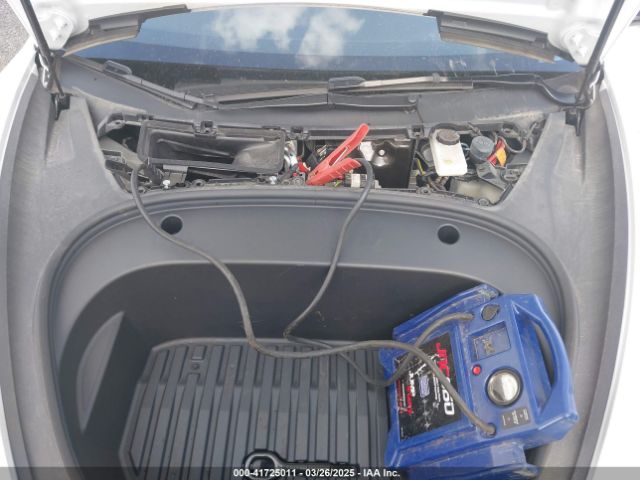 2023 TESLA MODEL 3 5YJ3E1EA8PF610682 Photo 9