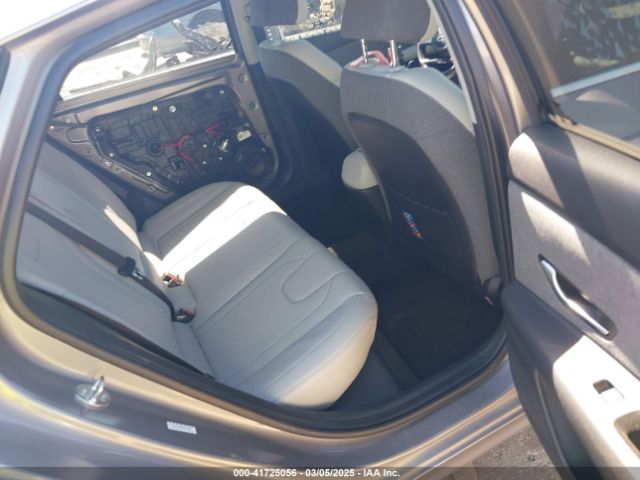KMHLP4AG9PU572226 Hyundai Elantra Limited