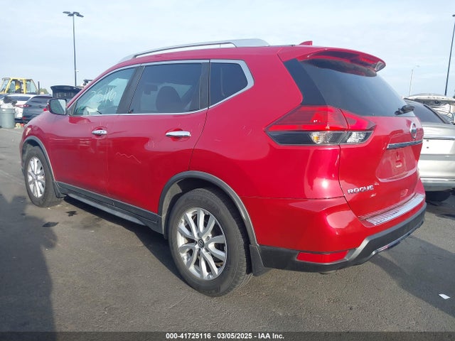 Nissan 2017 2017 JN8AT2MT9HW399113 Image 3