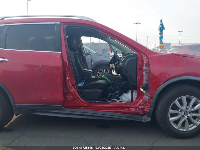 Nissan 2017 2017 JN8AT2MT9HW399113 Image 6