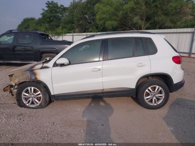 WVGBV7AX9GW547852 Volkswagen Tiguan