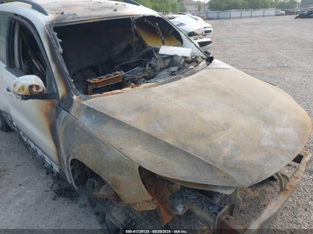 WVGBV7AX9GW547852 Volkswagen Tiguan