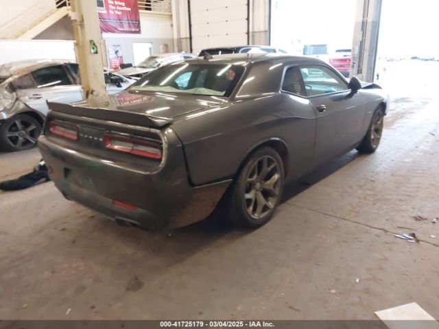 2C3CDZAT5FH794310 Dodge Challenger R/t