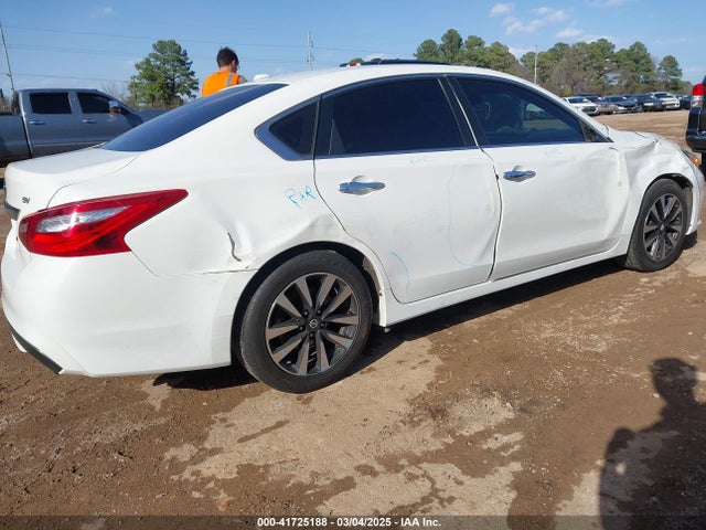 1N4AL3APXJC167187 Nissan Altima 2.5 Sv