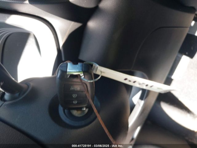 KMHRC8A30PU218573 Hyundai Venue Sel