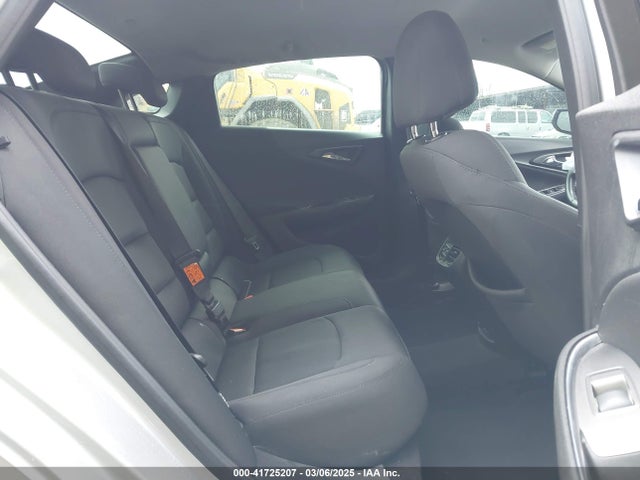 1G1ZE5ST2HF128254 Chevrolet MALIBU 1LT