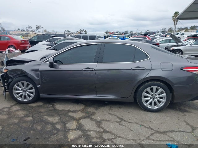 4T1B11HK4KU281213 Toyota CAMRY LE