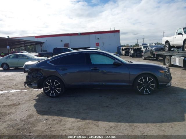 1HGCY2F84PA038349 Honda Accord Hybrid Touring
