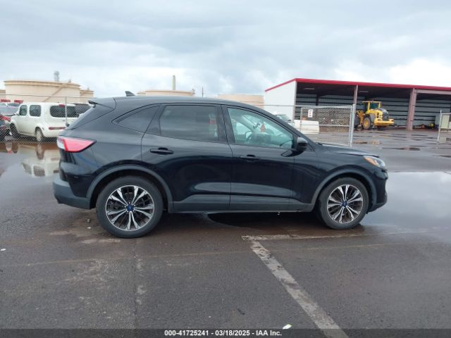 1FMCU0G61MUA15936 Ford ESCAPE SE