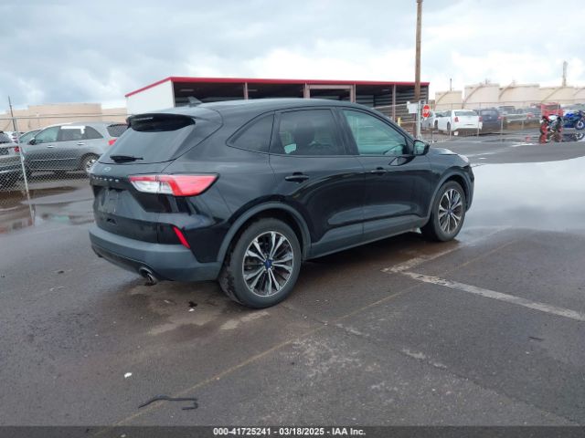 1FMCU0G61MUA15936 Ford ESCAPE SE