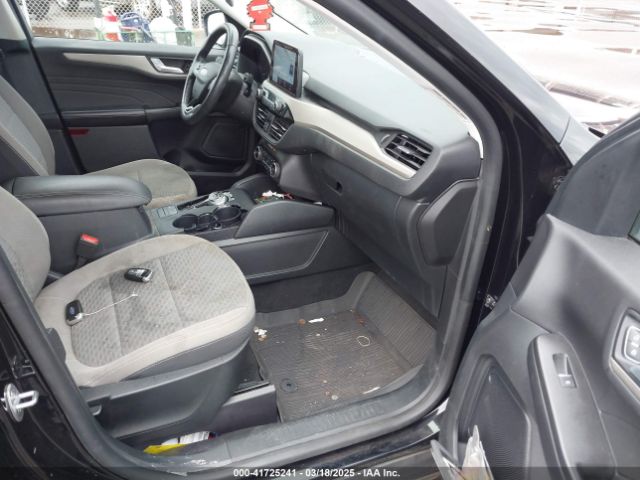 1FMCU0G61MUA15936 Ford ESCAPE SE