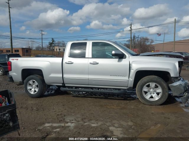 1GCVKREH1JZ337664 Chevrolet Silverado 1500 1lt