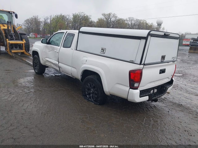 3TYRZ5CN8MT011160 Toyota Tacoma Sr5 V6
