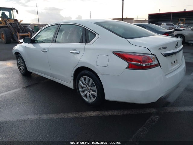 Nissan Altima 2015 1N4AL3AP4FC269351 Image 3