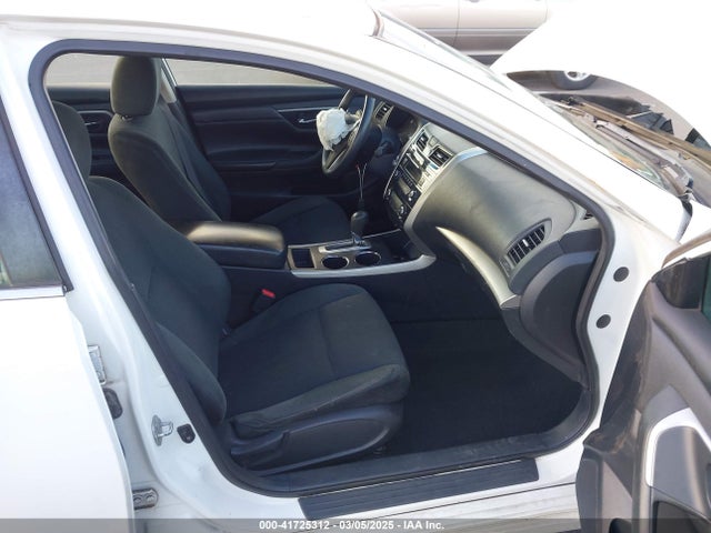 Nissan Altima 2015 1N4AL3AP4FC269351 Image 5