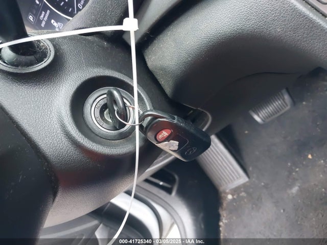 5NPD84LF1JH334110 Hyundai ELANTRA SEL