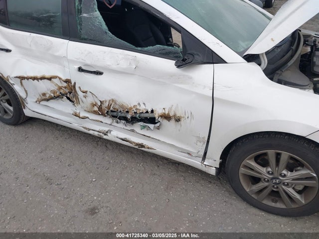 5NPD84LF1JH334110 Hyundai ELANTRA SEL