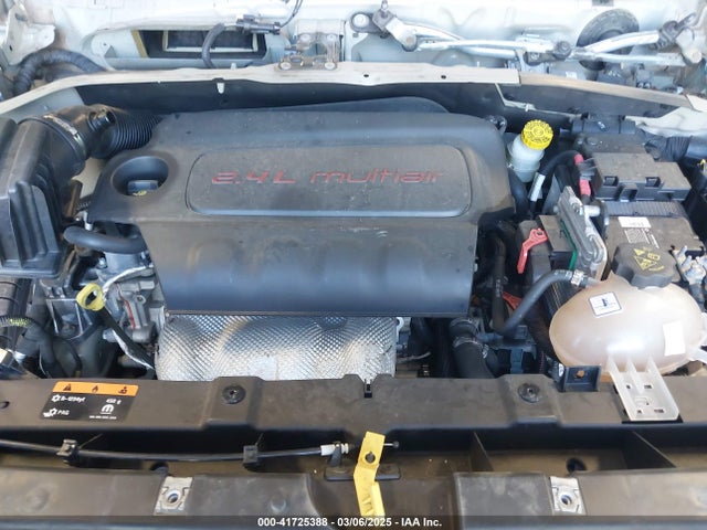 Jeep Renegade Limited 2016 ZACCJBDT5GPD32272 Image 10