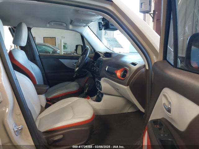 Jeep Renegade Limited 2016 ZACCJBDT5GPD32272 Image 5