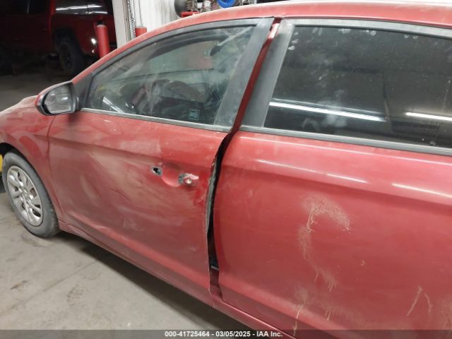5NPD74LF1HH112826 Hyundai ELANTRA SE