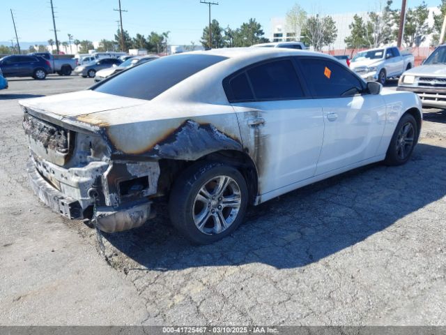 2C3CDXBG4KH736723 Dodge Charger Sxt Rwd