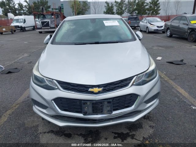 1G1BE5SM2H7237950 Chevrolet Cruze Lt Auto