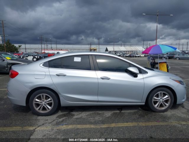 1G1BE5SM2H7237950 Chevrolet Cruze Lt Auto