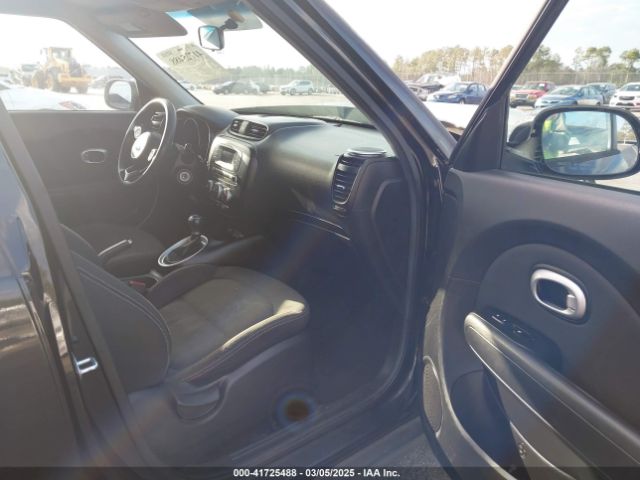 KNDJN2A26E7738255 KIA Soul