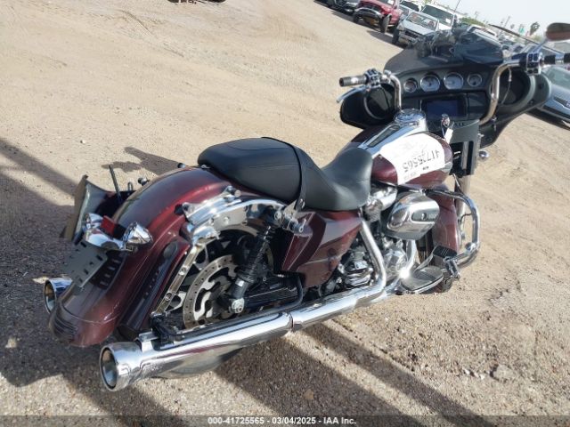 2022 HARLEY-DAVIDSON FLHX 1HD1KBC16NB626080 Photo 3