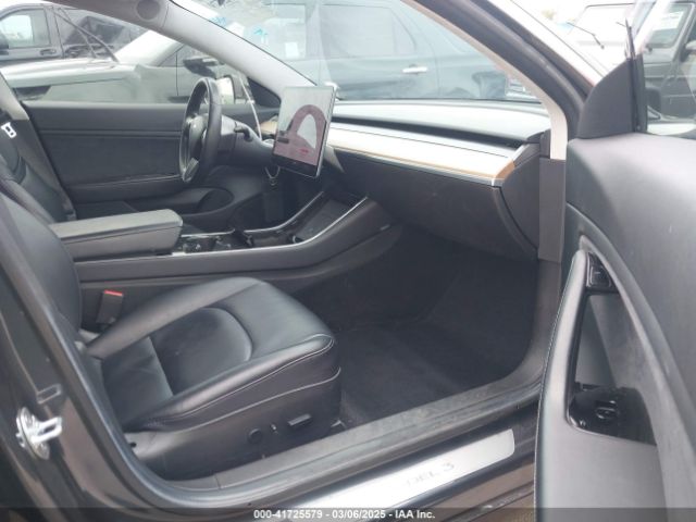2017 TESLA MODEL 3 5YJ3E1EA8HF001738 Photo 4