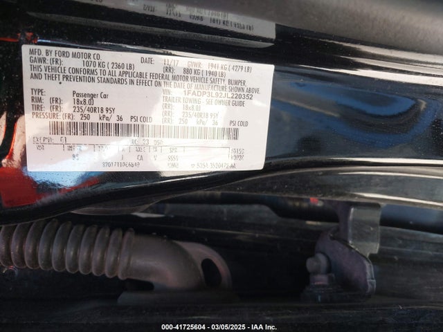 Ford FOCUS ST 2018 1FADP3L92JL220352 Image 9