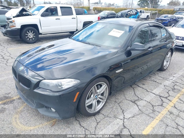 BMW 535i 2016 WBA5B1C56GG132708 Image 2