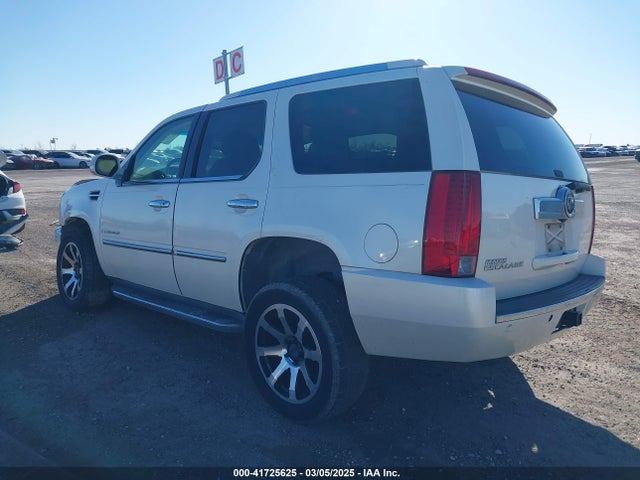 2007 CADILLAC ESCALADE 1GYFK63827R144335 Photo 2