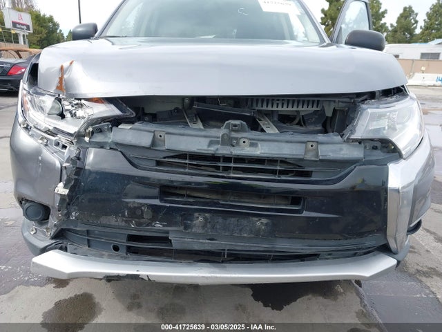 2018 MITSUBISHI OUTLANDER JA4AZ3A34JJ001775 Photo 5