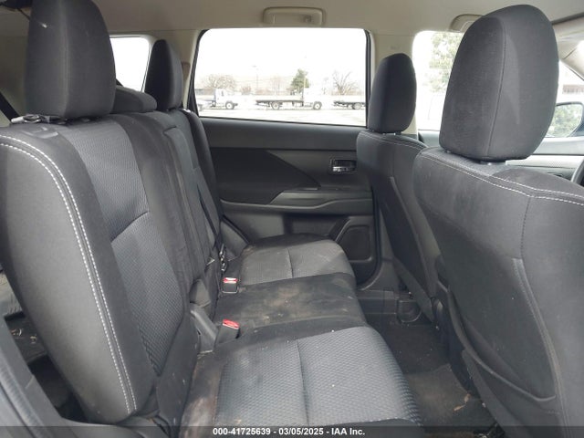 2018 MITSUBISHI OUTLANDER JA4AZ3A34JJ001775 Photo 7