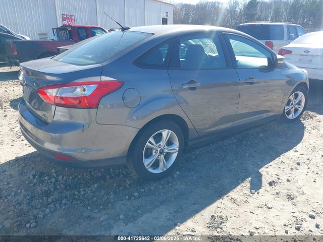 Ford FOCUS SE 2014 1FADP3F25EL435485 Image 4