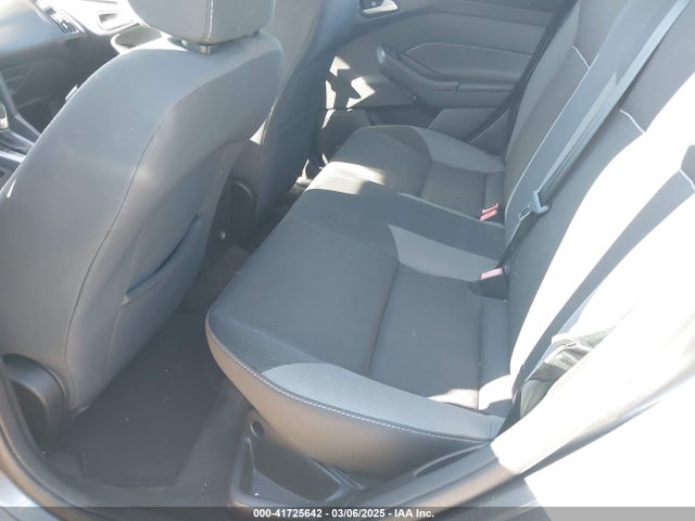 Ford FOCUS SE 2014 1FADP3F25EL435485 Image 8