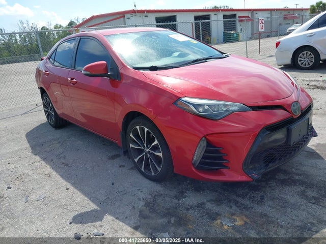 Toyota COROLLA SE 2018 2T1BURHE5JC004022 Image 1